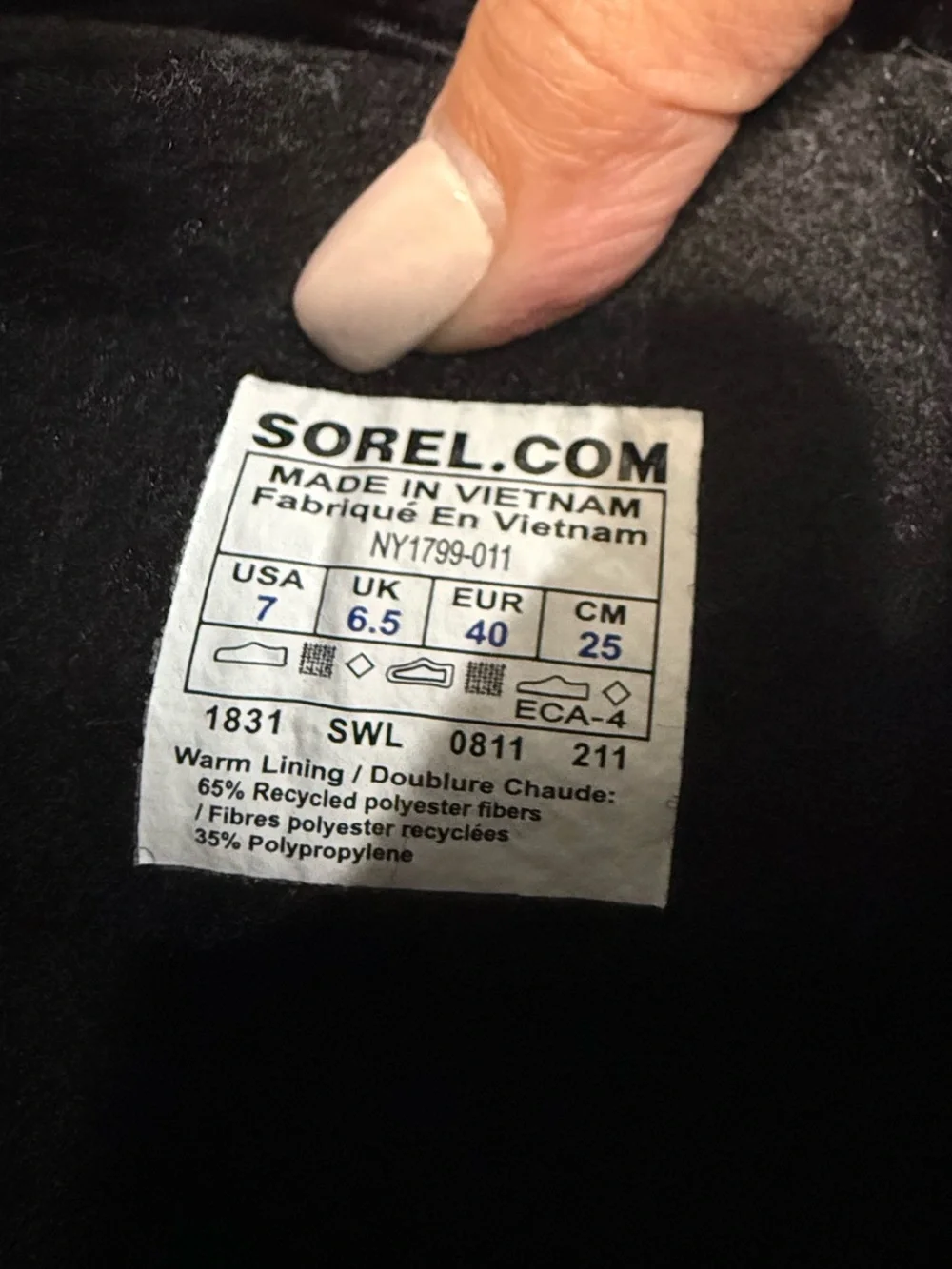 Sorel Unisex Insulated Waterproof Belted Mid Calf Snow Boots Black Size 7